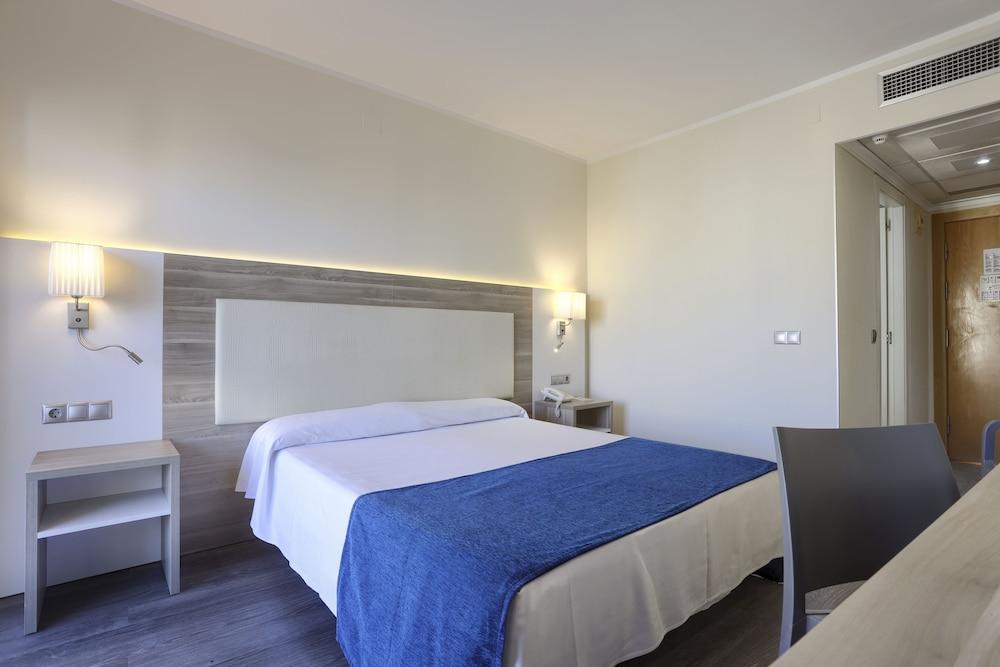 Hotel Benidorm East By Pierre & Vacances Exterior photo