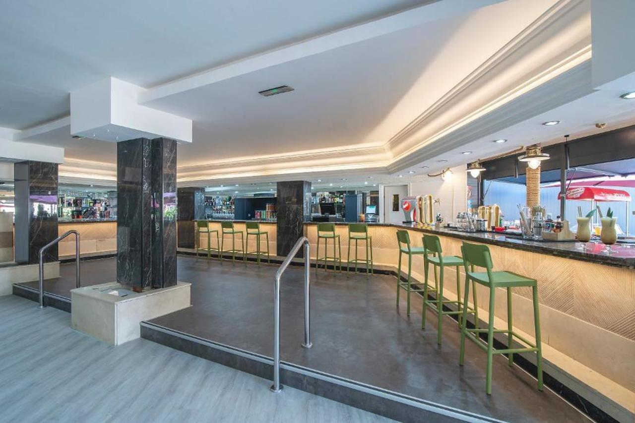 Hotel Benidorm East By Pierre & Vacances Exterior photo