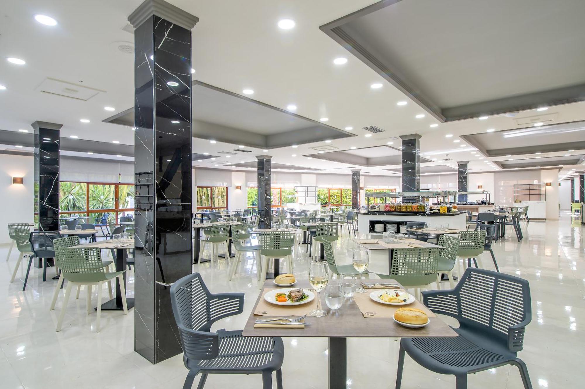 Hotel Benidorm East By Pierre & Vacances Exterior photo